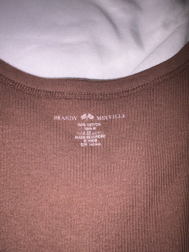 Camiseta tirante Brandy Melville marrón