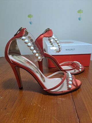Sandalias Magrit naranja Nuevas talla37