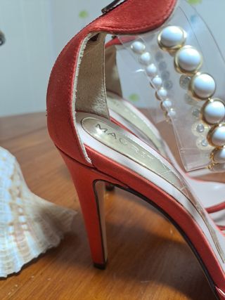 Sandalias Magrit naranja Nuevas talla37