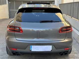 PORSCHE Macan Turbo