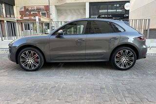 PORSCHE Macan Turbo