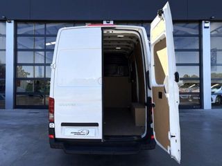 VOLKSWAGEN Crafter 35 Furgón BM 2.0 TDi 140cv L3H3 