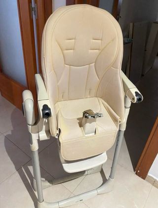 Trona para bebé color crema