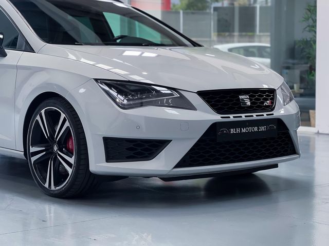 SEAT Nuevo León ST 2.0 TSI 290cv DSG-6 St&Sp CUPRA