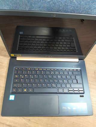 Acer Swift 5 Pro 14" i5-8250U 8/512GB Win10 Azul