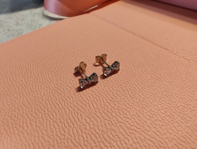 Pendientes brillantes Lazo Pandora