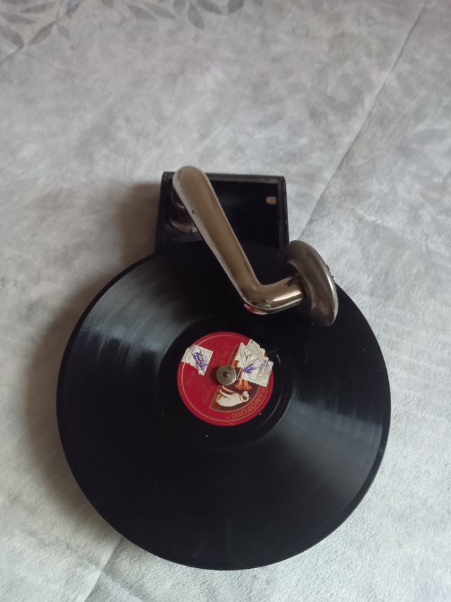 Gramófono Portátil Vintage