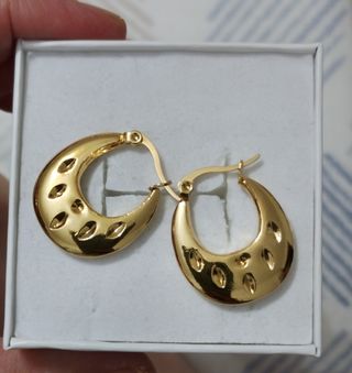 Pendientes Aro Dorados con Diseño