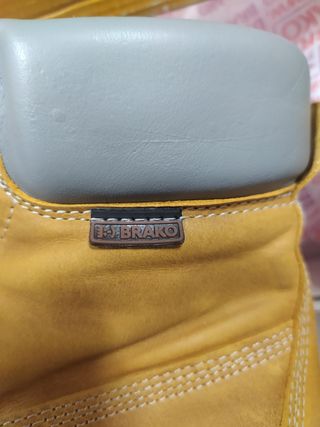 Botas Brakko Amarillas Talla 38