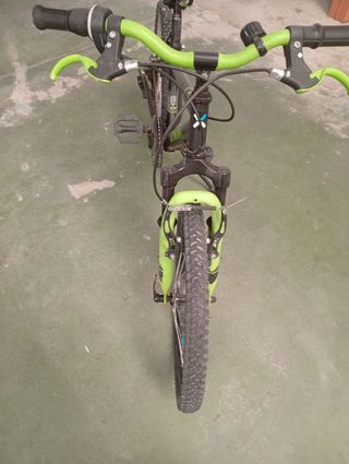 Bicicleta Infantil B'TWIN Negra y Verde