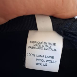 Basco in pura lana nero