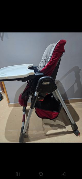 Trona Jane para comer bebé