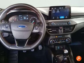 Ford Focus 1.0 Ecoboost MHEV 92kW ST-Line Style SIP
