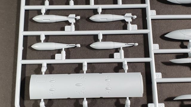 Buccaneer S.2C 1/72 AirfixA06021 + Extra