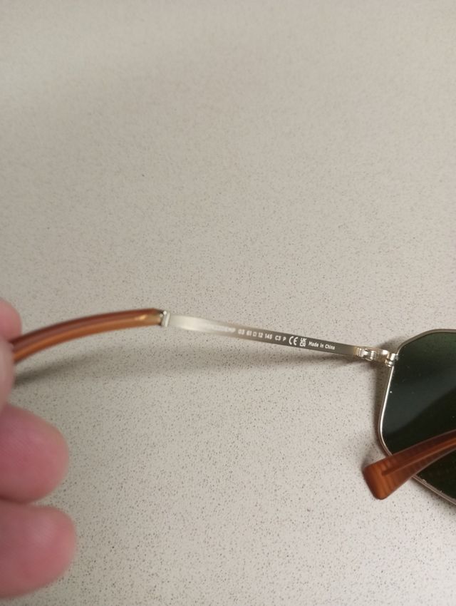 Gafas de sol Hawkers doradas y verdes