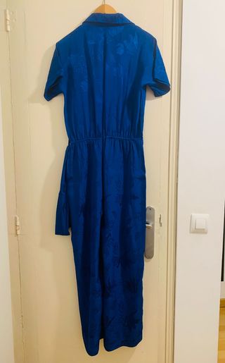 Mono azul estilo kimono