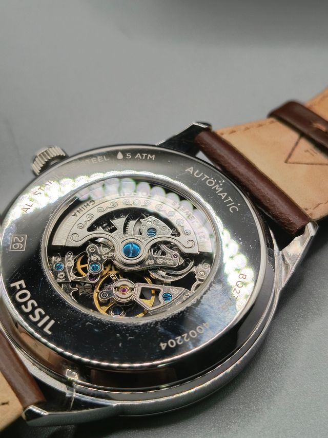 Reloj Fossil Automático Esqueleto Marrón Negro