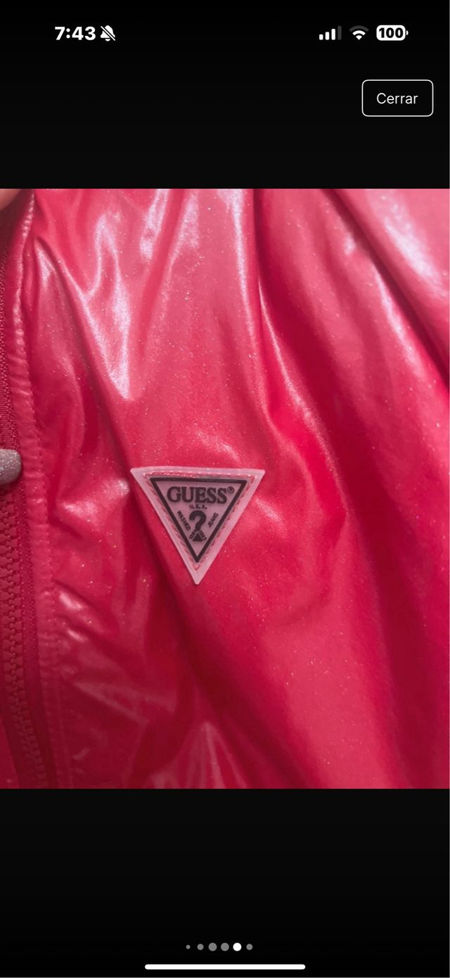 Chaqueta Guess Roja Impermeable
