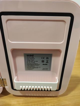 Nevera para cremas YASHE rosa