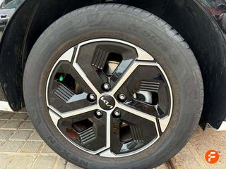 Kia Niro 1.6 GDi HEV 104kW (141CV) Drive