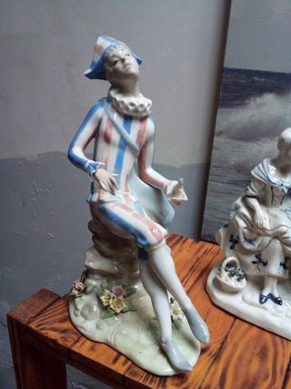 Statuine in porcellana