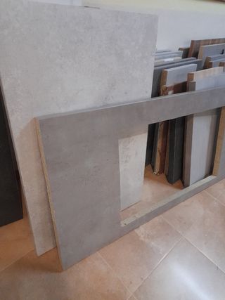Encimera de cocina de piedra con hueco