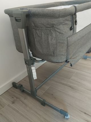 Cuna Kinderkraft + sábanas bajeras