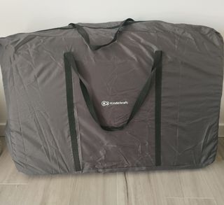 Cuna Kinderkraft + sábanas bajeras
