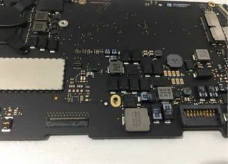 Placa /MacBook Pro 13' A1502 i7, 16GB
RAM. Md.2015