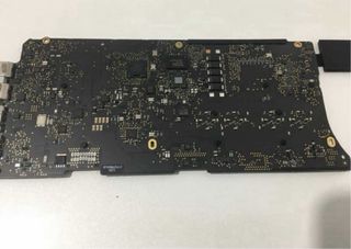 Placa /MacBook Pro 13' A1502 i7, 16GB
RAM. Md.2015