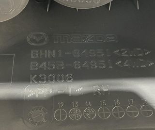 Consola central mazda b45b64951 bhn164951 3 143519