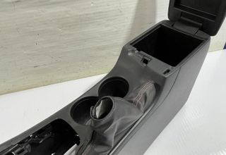 Consola central mazda b45b64951 bhn164951 3 143519