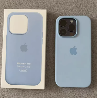 Funda Silicona Apple iPhone 14 Pro Sky