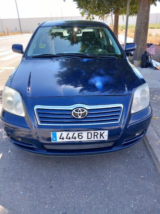 Toyota Avensis 2005
