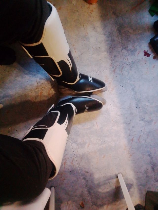 Espinilleras Kickboxing BN Fight