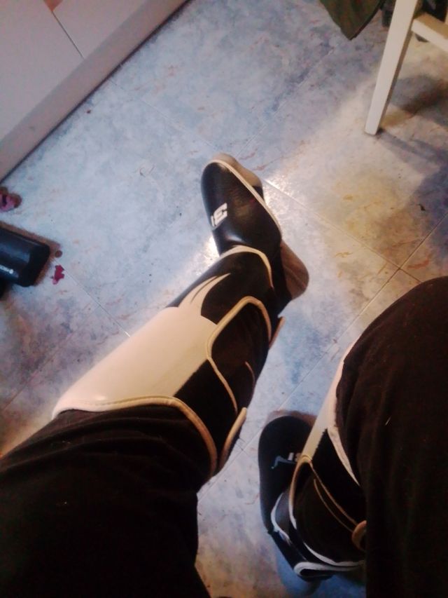 Espinilleras Kickboxing BN Fight