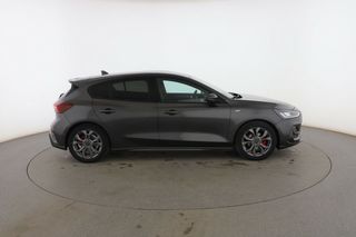 Ford Focus 1.0 EcoBoost Mild-Hybrid ST-Line