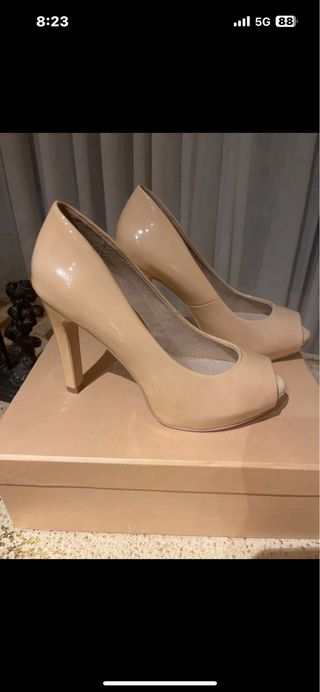 Tacones Menbur Piel Beige Peep Toe