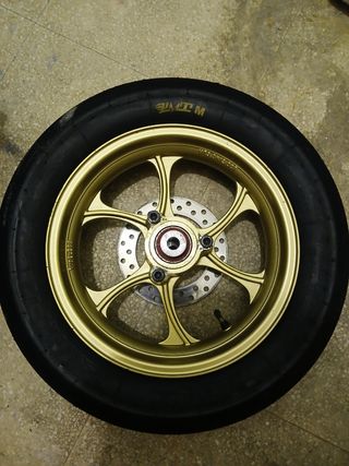 Llantas ultraligeras de 12 pulgadas doradas
