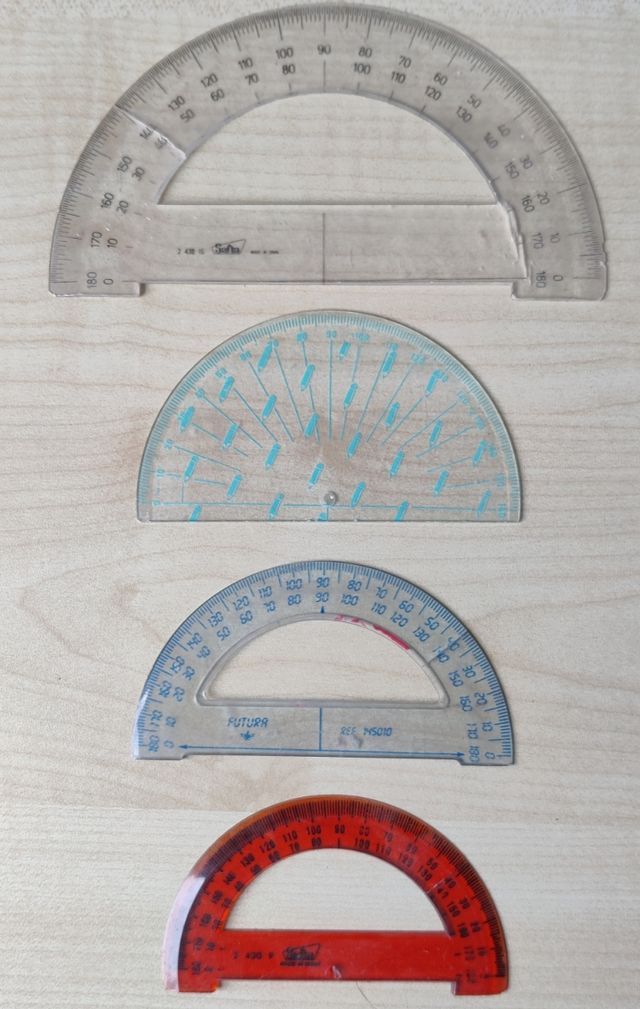 Transportadores de ángulos (4 unidades)