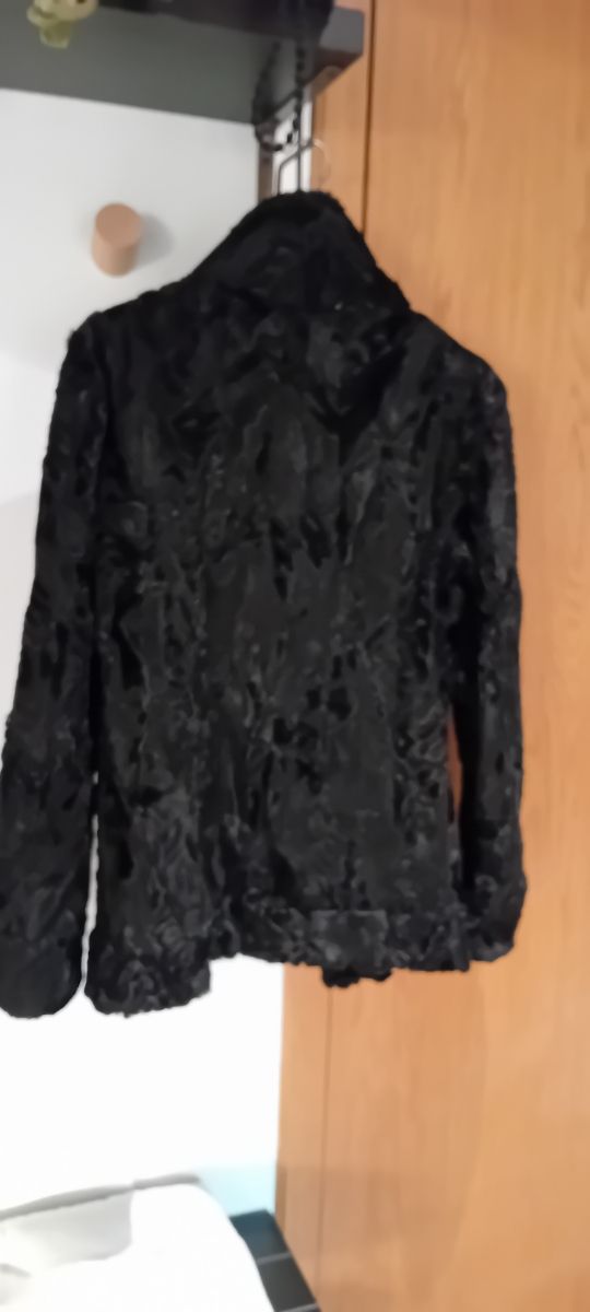 Chaquetón de astracán Milan Peleteros  negro