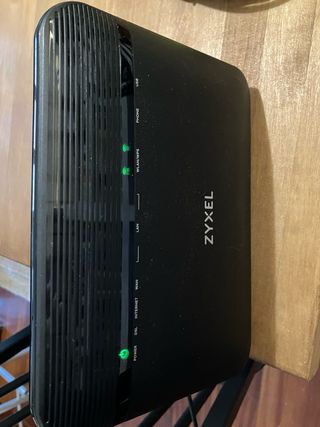 Router Zyxel VMG894-B19D