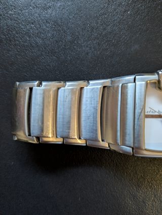 Reloj Quiksilver Metro Plata y Blanco