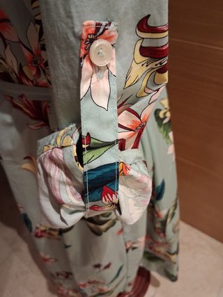 Vestido estampado floral manga larga