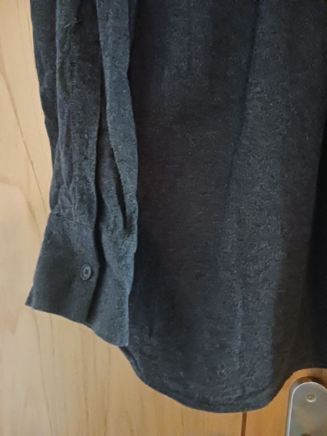 Sobrecamisa gris Zara