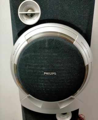 Torre de sonido LG RK1D + Altavoces Philips