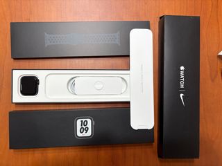 Apple Watch SE Nike 40mm Negro