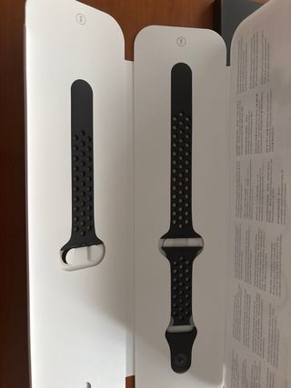 Apple Watch SE Nike 40mm Negro