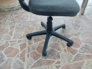 Silla de estudio negra