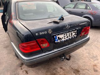 MERCEDES E300 D W210 1997